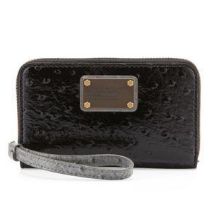 Marc by Marc Jacobs wristlet